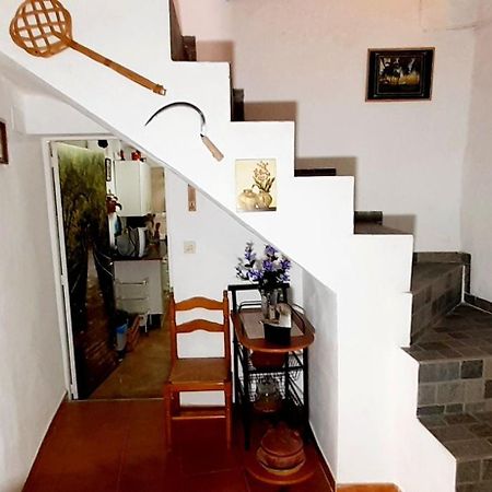 فيلا Charming House In Illar With Mountain View And Balcony المظهر الخارجي الصورة