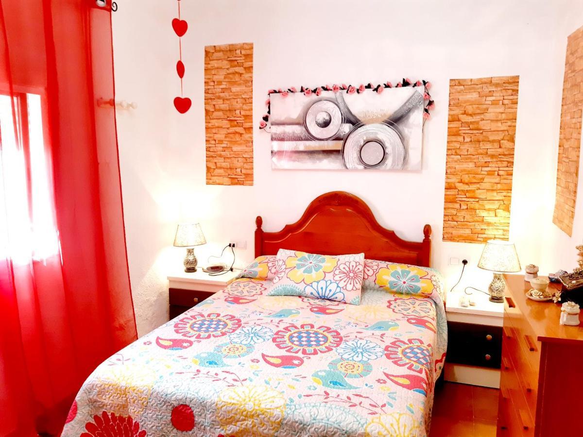 فيلا Charming House In Illar With Mountain View And Balcony المظهر الخارجي الصورة