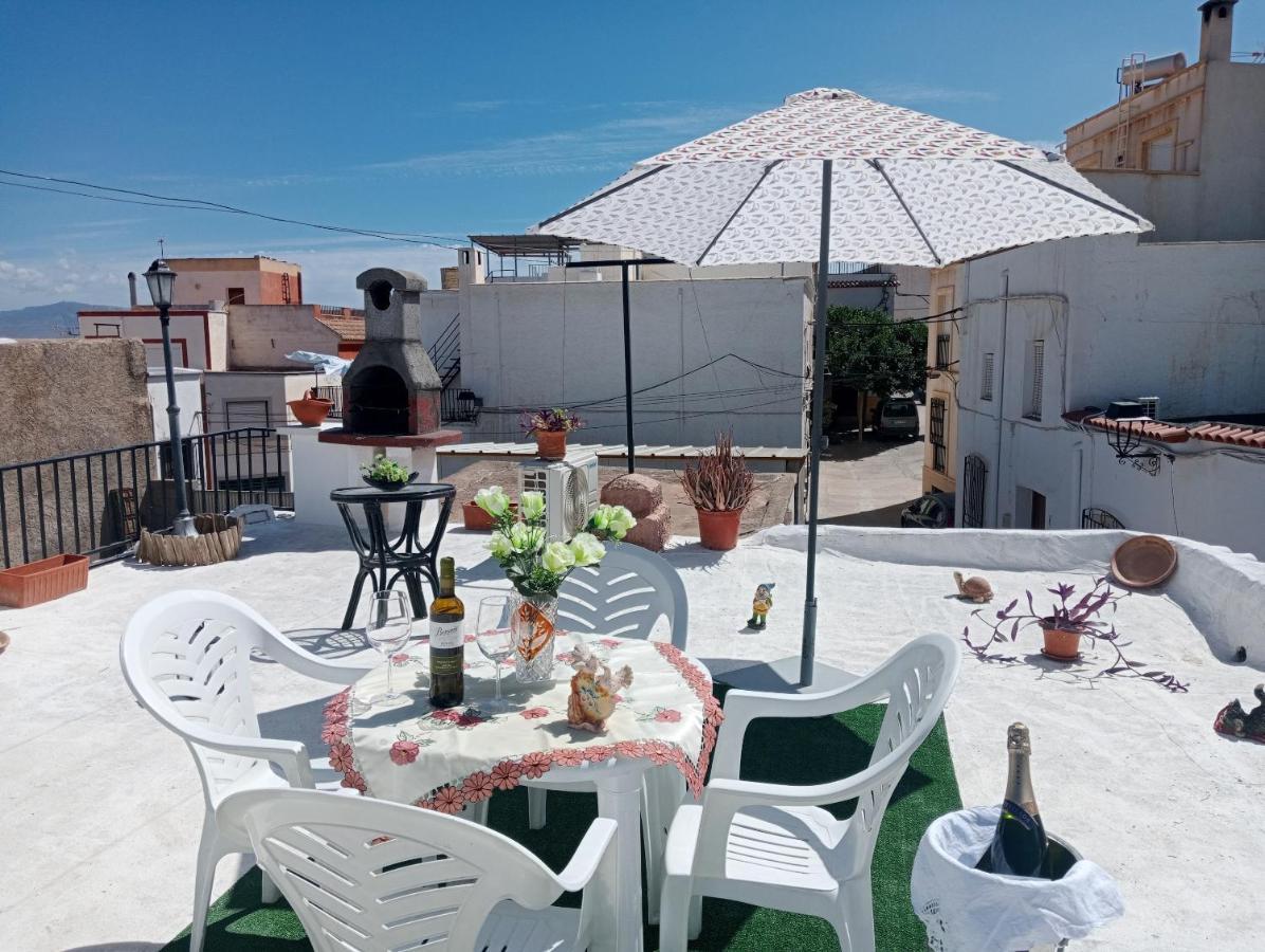 فيلا Charming House In Illar With Mountain View And Balcony المظهر الخارجي الصورة