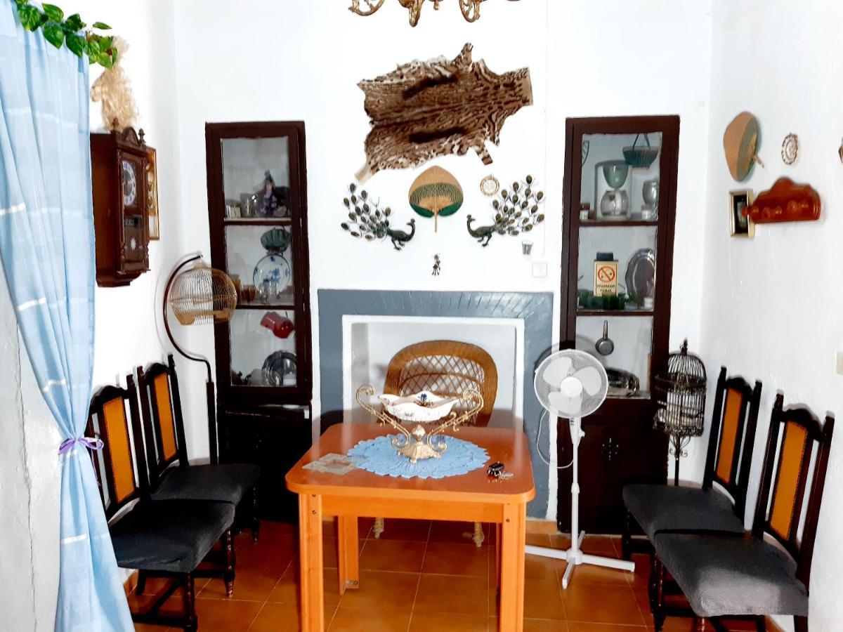 فيلا Charming House In Illar With Mountain View And Balcony المظهر الخارجي الصورة