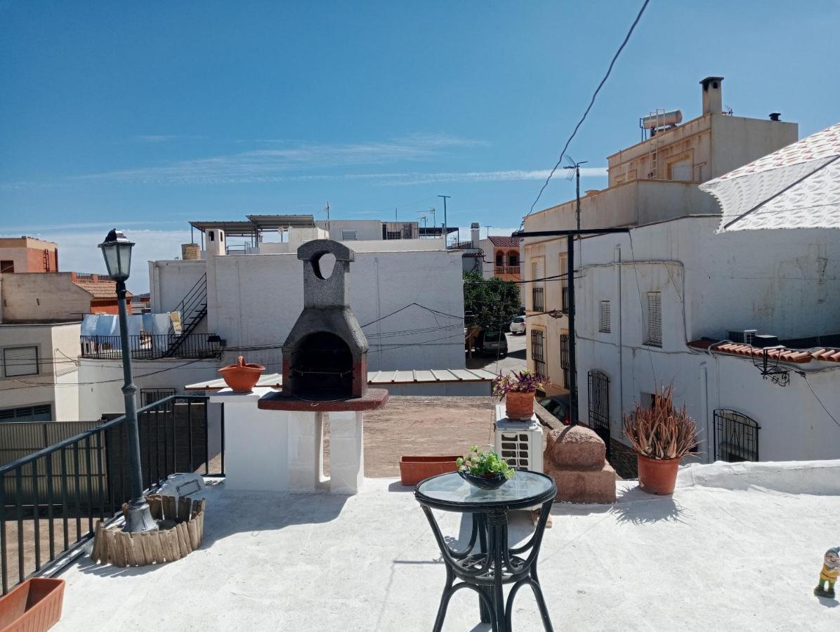 فيلا Charming House In Illar With Mountain View And Balcony المظهر الخارجي الصورة